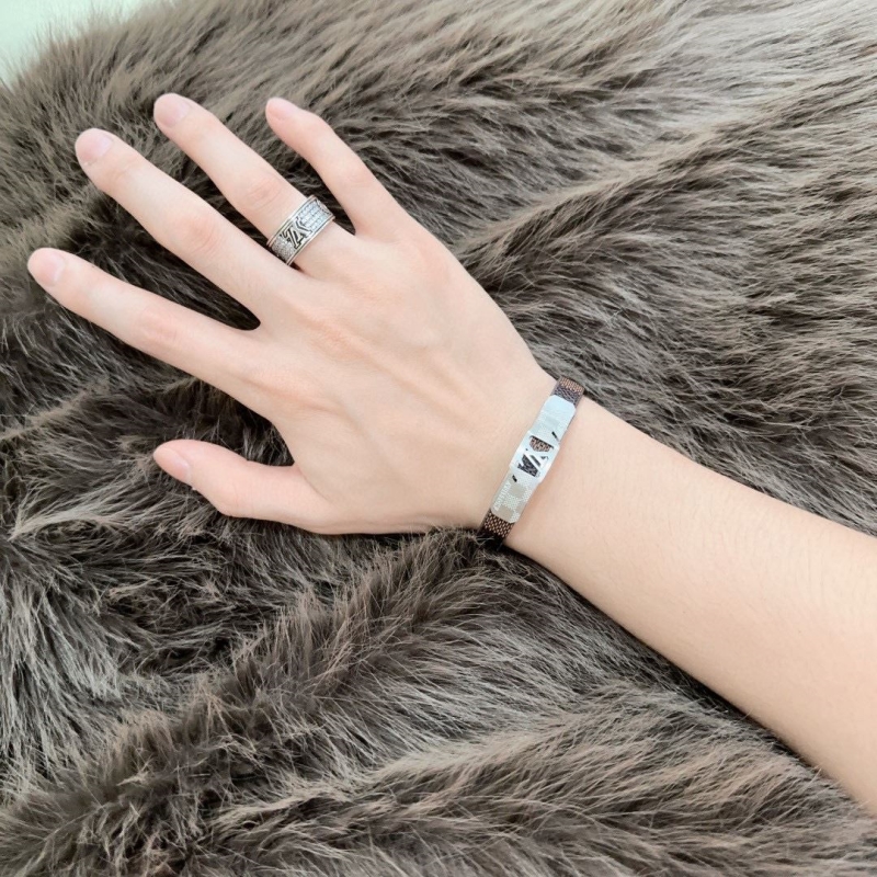 LV Bracelets
